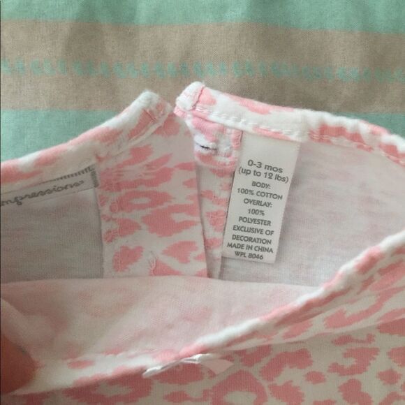 🎉1 HR Sale🎉First impressions baby girl dress👧 - Picture 3 of 7